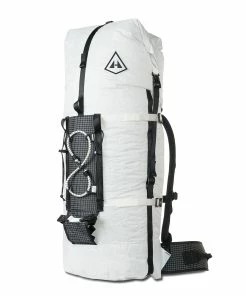 Hyperlite Mountain Gear 3400 Ice Pack