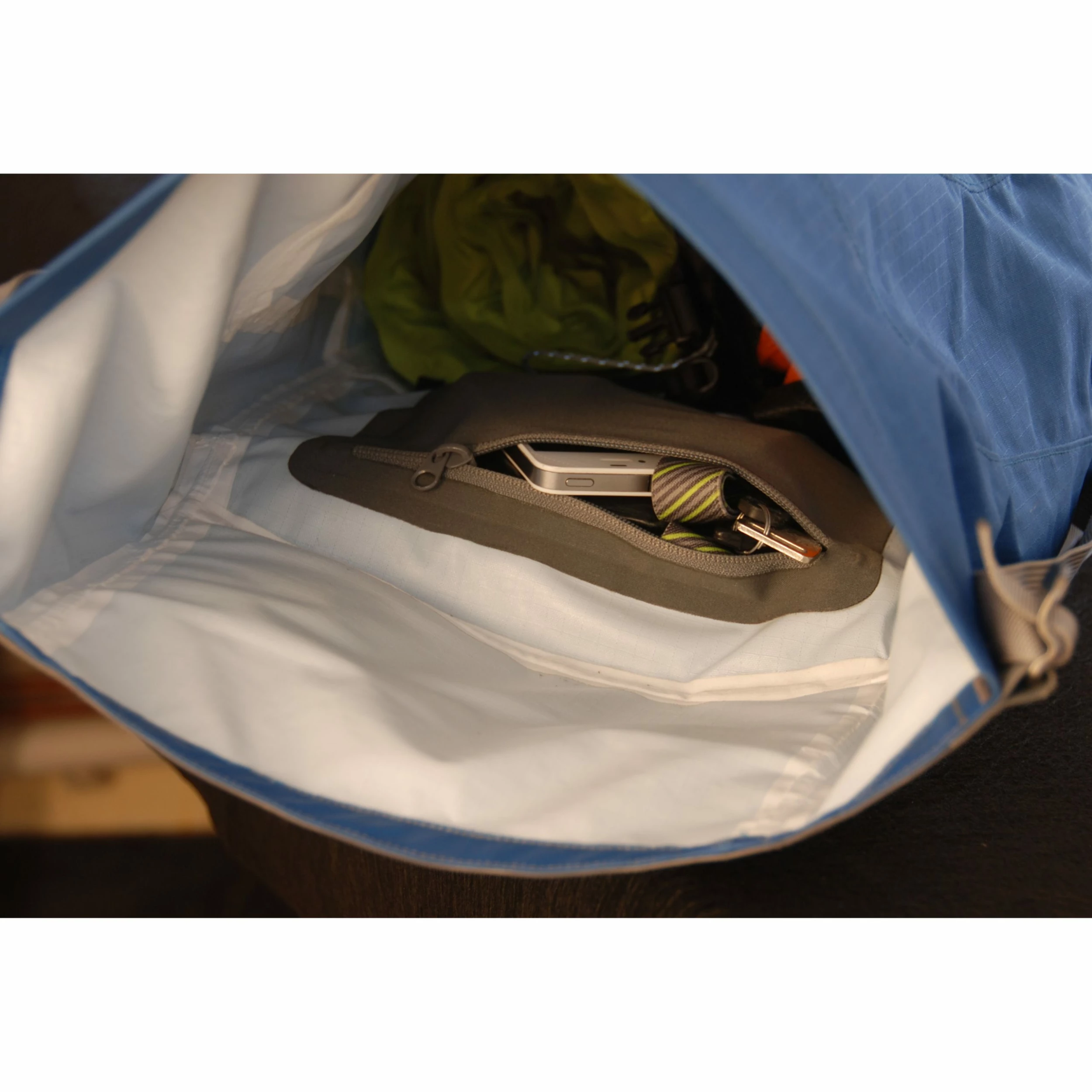 Sea To Summit Rapid 26L DryPack (Fall 2022) 8 Sea To Summit Rapid 26L DryPack (Fall 2022) - Image 8