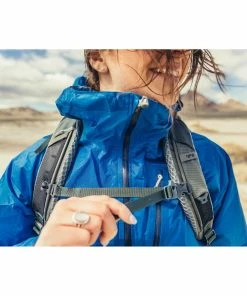 Gregory Maven 65 - Women's 26 Gregory Maven 65 - Women's -Leki Sales Shop GMP S20 Maven SternumWhistle2 rsz 82480.1652834033