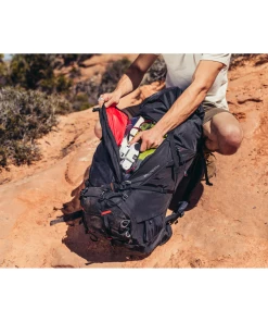 Gregory Baltoro 100 Pro - Men's 22 Gregory Baltoro 100 Pro - Men's -Leki Sales Shop GMP S22 BaltoroDeva Feat 0799 rsz 72231.1652300928