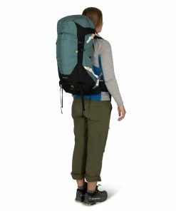 Osprey Sirrus 36 - Women's -Leki Sales Shop Sirrus 36L S22 OnBody2 SucculentGreen rsz 33581.1675814084