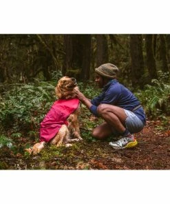 Ruffwear Sun Shower Raincoat 30 Ruffwear Sun Shower Raincoat -Leki Sales Shop Web JPG 05303 Sun Shower McKenzie River Print 34 rsz 81120.1657133799
