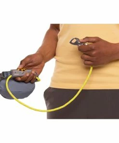 Ruffwear Hitch Hiker Leash 31 Ruffwear Hitch Hiker Leash -Leki Sales Shop Web JPG 4041 Hitch Hiker Leash Slate Blue Handheld With Rope STUDIO rsz 48524.1657307984
