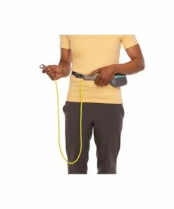 Ruffwear Hitch Hiker Leash 32 Ruffwear Hitch Hiker Leash -Leki Sales Shop Web JPG 4041 Hitch Hiker Leash Slate Blue Waist Worn STUDIO rsz 27965.1657307984
