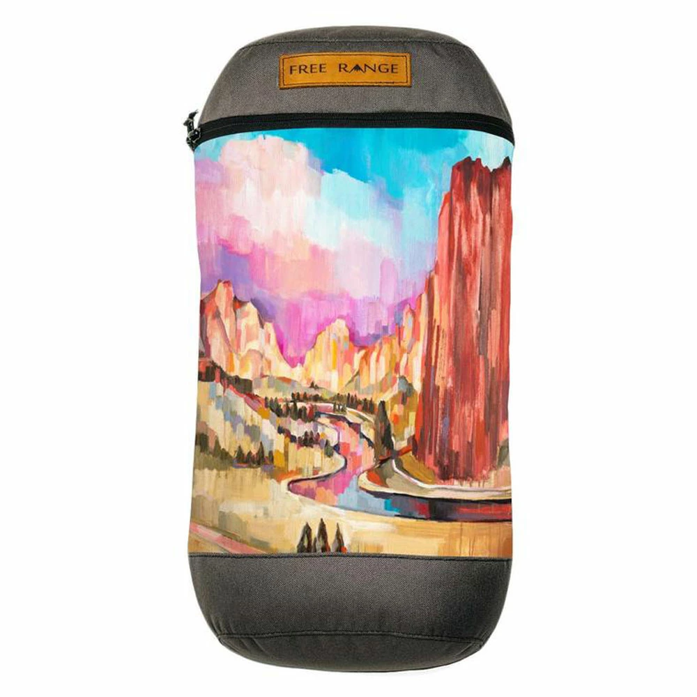 Free Range Smith Rock Canvas Pack - Sheila Dunn (Spring 2021) 1 Free Range Smith Rock Canvas Pack - Sheila Dunn (Spring 2021)