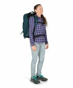 Osprey Fairview Wheeled Travel Pack 36 - Women's 24 Osprey Fairview Wheeled Travel Pack 36 - Women's -Leki Sales Shop fairviewwhldtp36 s22 body1 nightjungleblue rsz 91351.1666642460