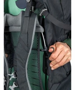 Osprey Farpoint Trek Pack 55 - Men's 23 Osprey Farpoint Trek Pack 55 - Men's -Leki Sales Shop farpointtrek55 f19 detail3 black rsz 44113.1667851486