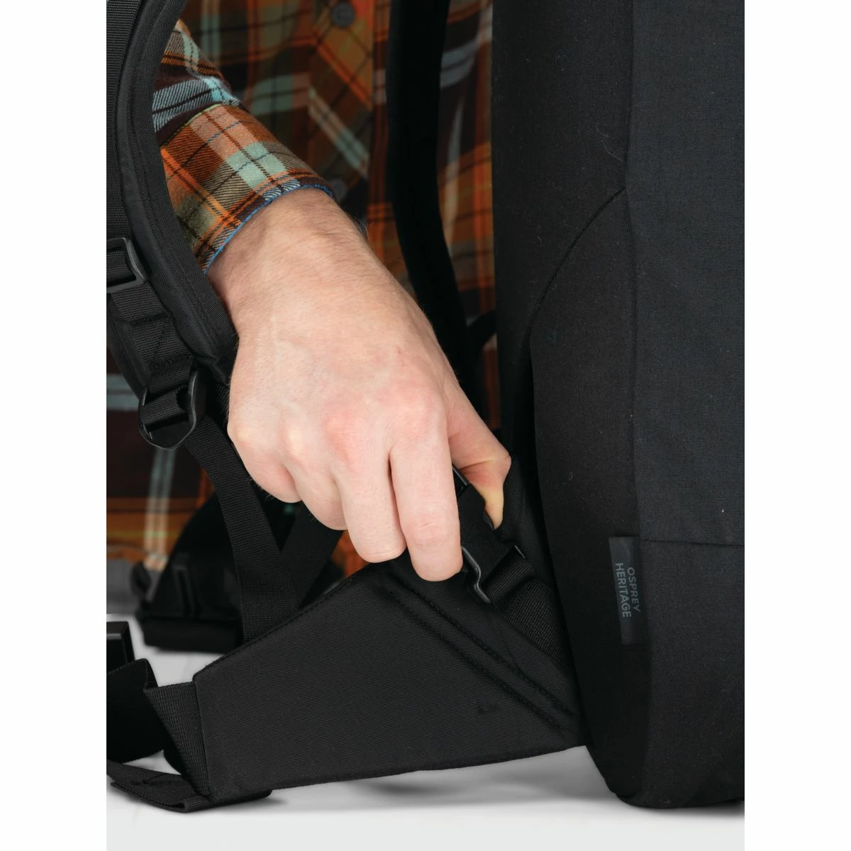 Osprey Heritage Turnstone - Image 17