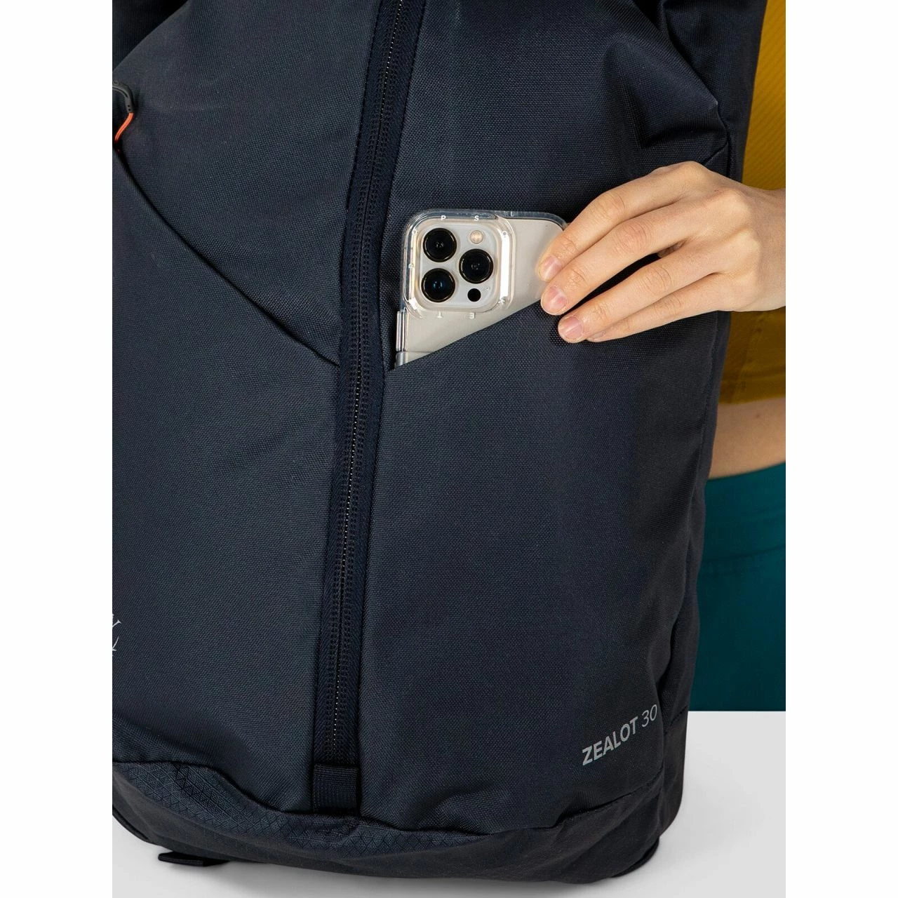 Osprey Zealot 30 - Image 13